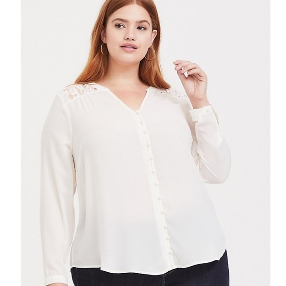 Torrid 5 HARPER GEORGETTE LACE BUTTON-LOOP BLOUSE - Picture 2 of 4